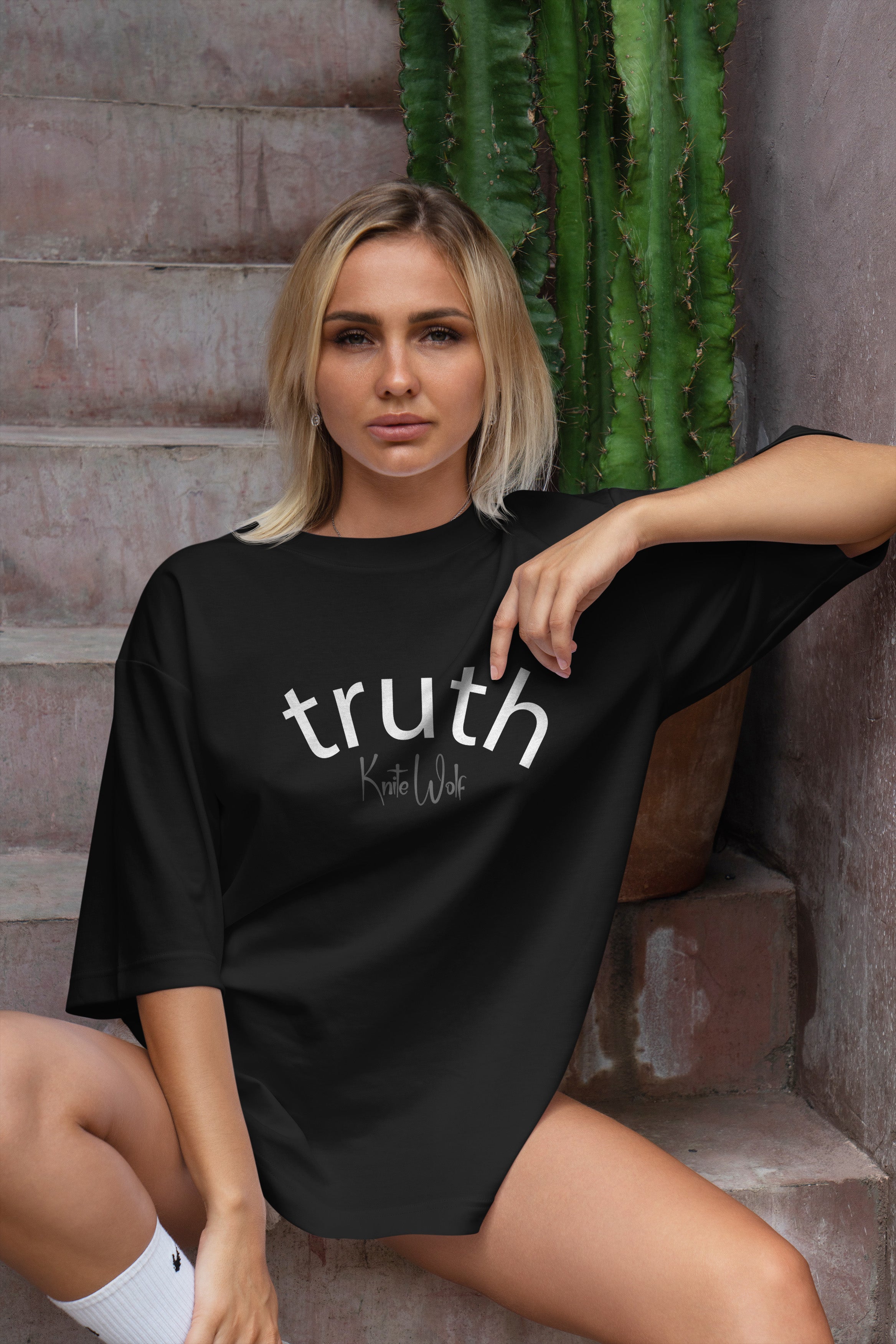 Knite Wolf women Oversize T-shirt Black