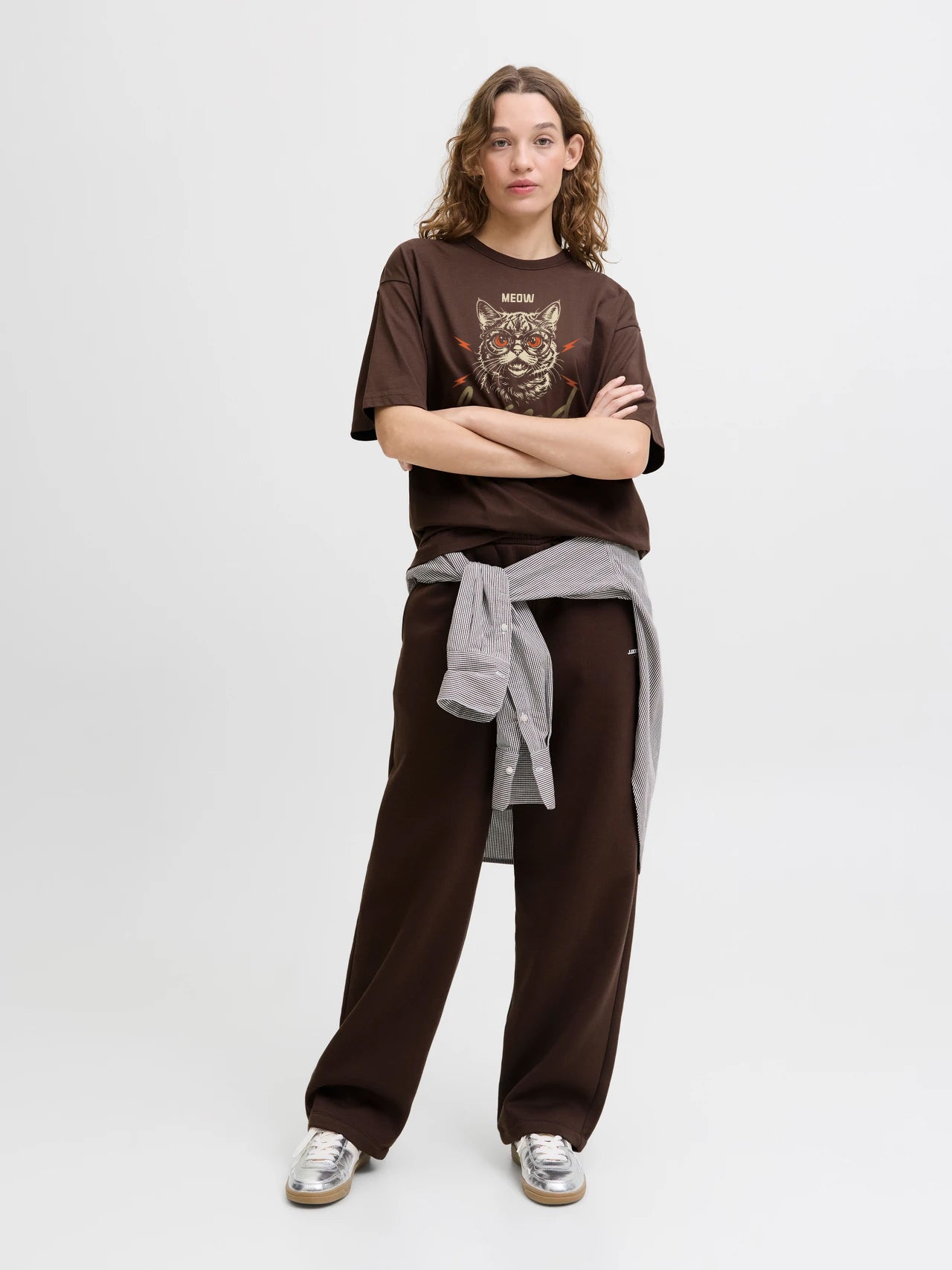 Oversized Graphic T-Shirt – “MEOW” Cat Print Casual Tee