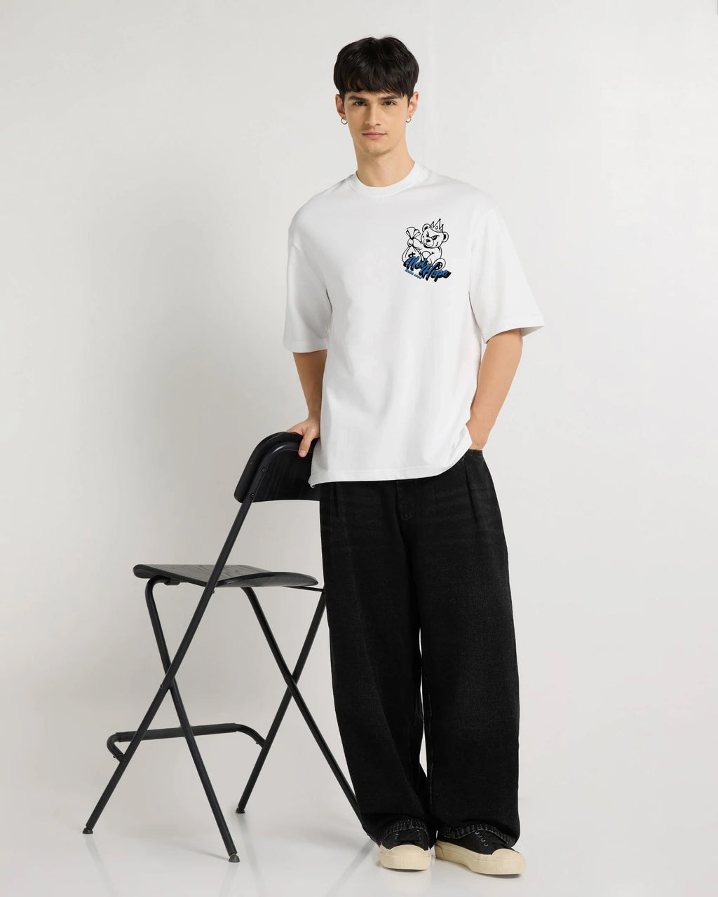 Love Money Oversized T-shirt | Knite Wolf
