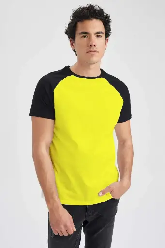 Knite Wolf Premium Raglan T-Shirt – Unmatched Comfort, Style & Durability